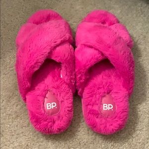 Sophie Criss Cross Plush Bedroom Slipper
